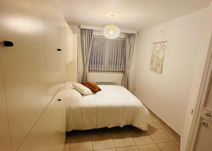 Bluewave Sea View ミデルケルケ